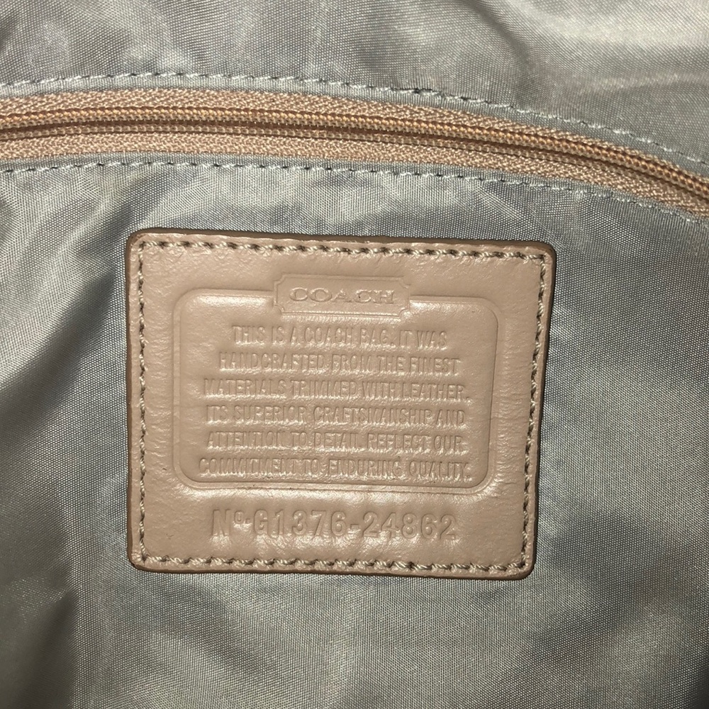 Coach Legacy Weeknd Signature Black Nylon East West Tote - Picture 8 of 9